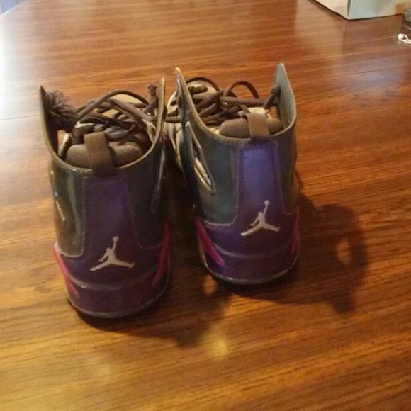 Jordan retro 6's - Picture 2 of 4